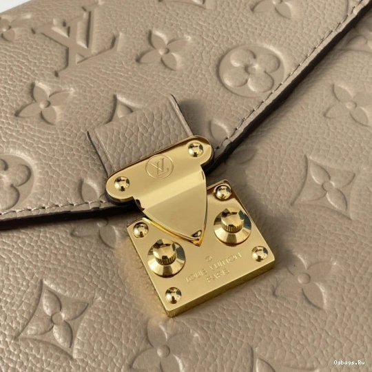 MÉTIS POCHETTE VUITTON LOUIS 0411